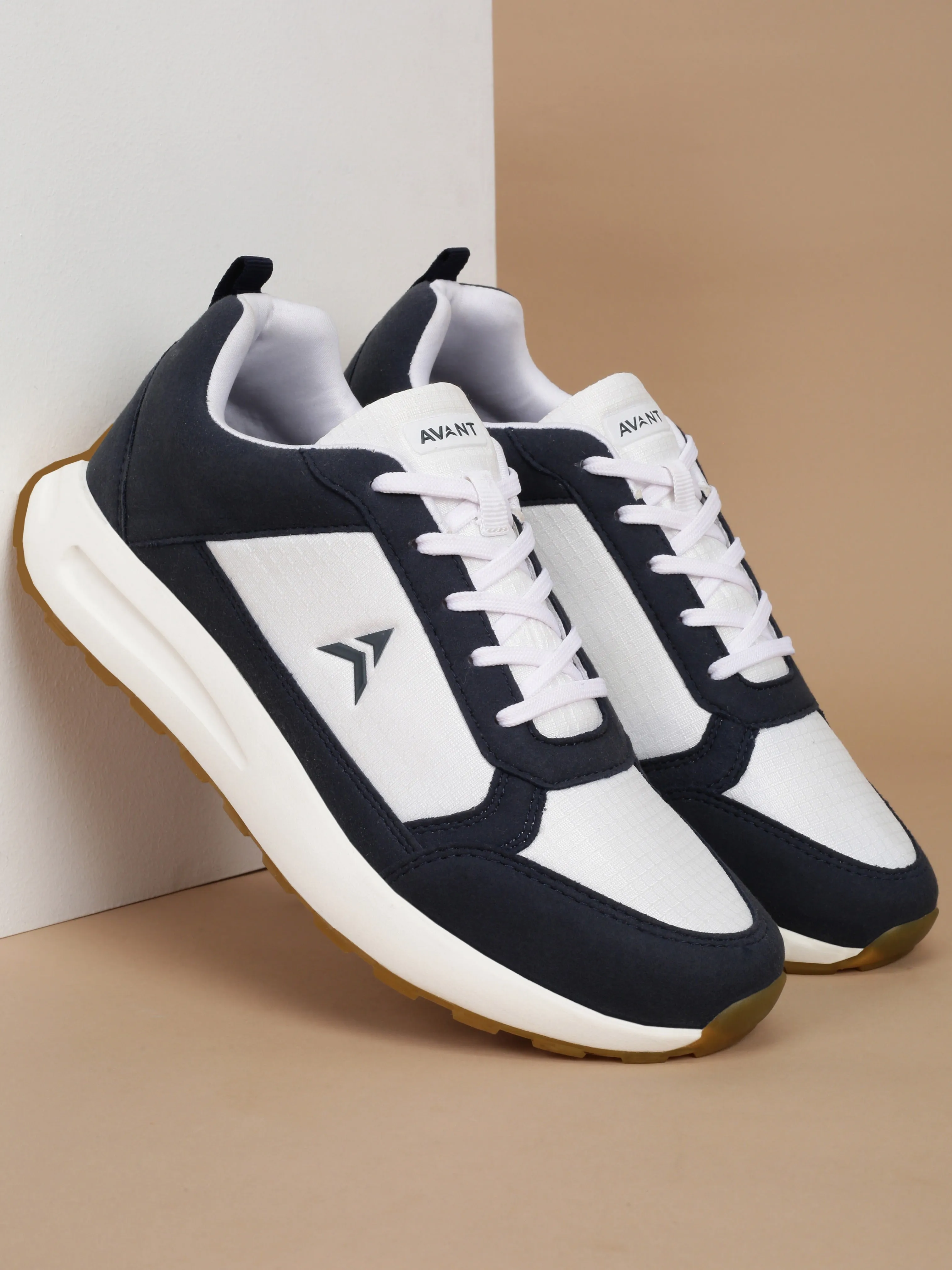 Avant Men's MaxRush Running Shoes - Navy/White