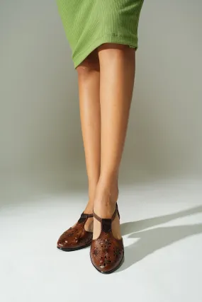 Versatile posh heels